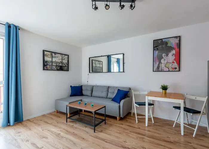 K22 - 3Min Walk - Capitol Music Theatre And National Forum Of Music Wroclaw