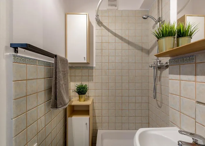 K22 - 3Min Walk - Capitol Music Theatre And National Forum Of Music Apartment